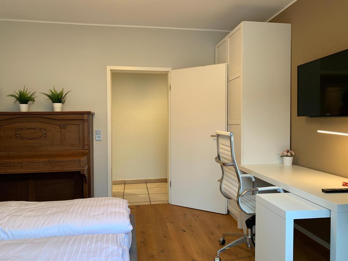 Appartement Koln In Bornheim-Sechtem, Nahe Phantasialand, Bruhl, Koln, Bonn, Db-Anschluss, Messe-Koln, Business-Komfort Bornheim  Kültér fotó